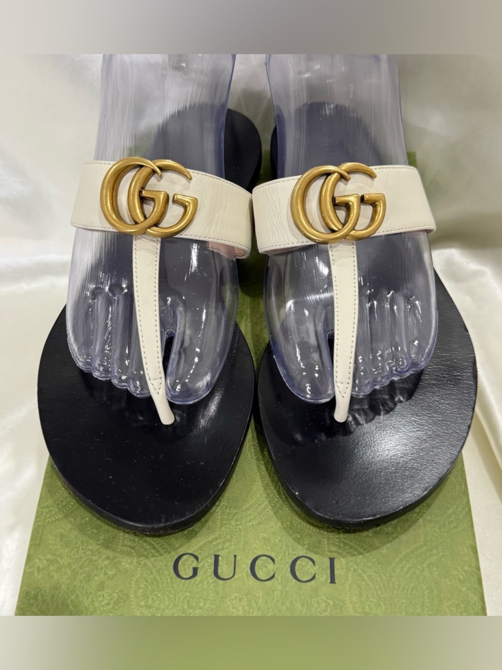 Gucci Lifford Marmont Sandal Flip Flop Size 36/6 White Double G Chic Vacation - Picture 4 of 16